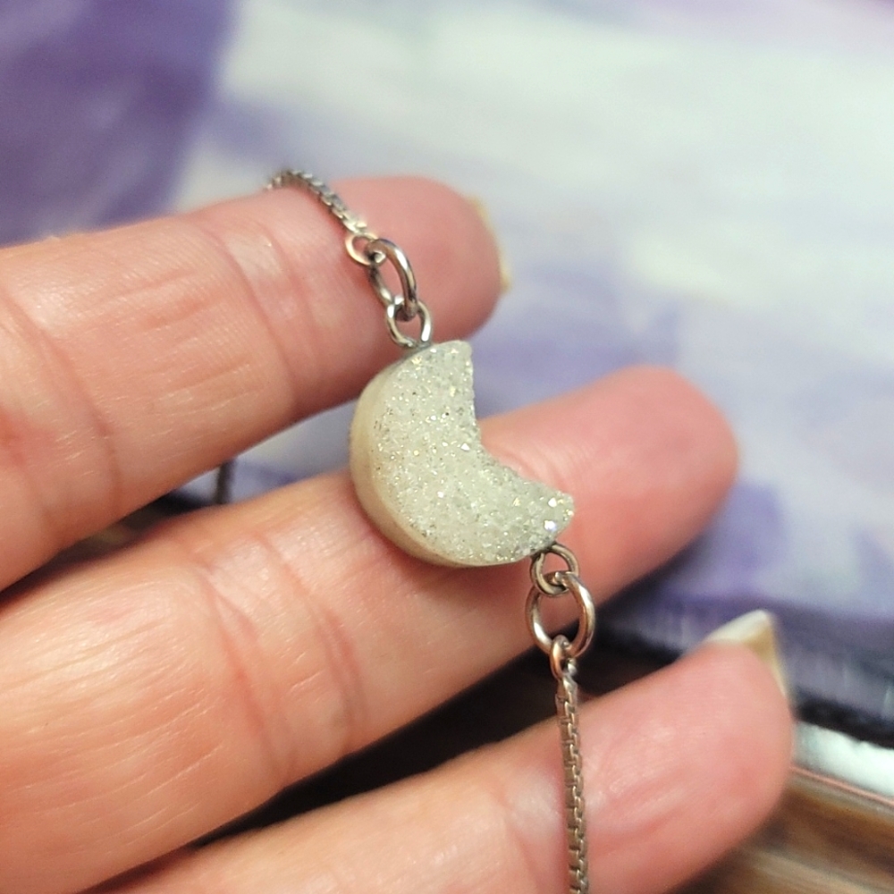 Bracelet moon